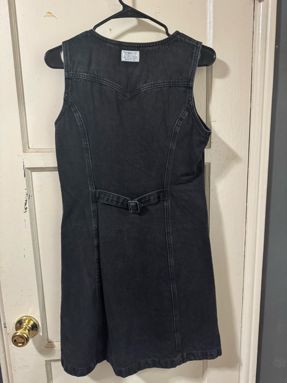Levi's Black Sleeveless Button-Front Denim Mini Dress - Picture 3 of 3